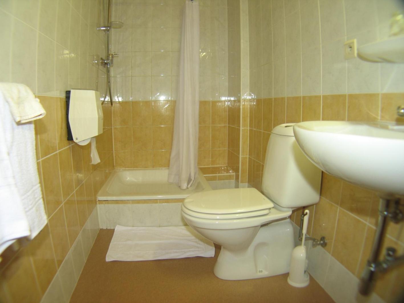 Hotel Aux Massotais Petites Tailles エクステリア 写真